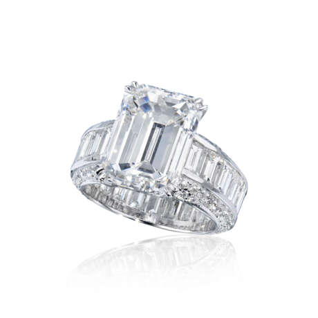 ADLER DIAMOND RING; AND EARRINGS - фото 3