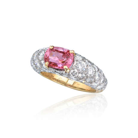 CARTIER PADPARADSCHA SAPPHIRE AND DIAMOND RING - фото 2