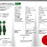 SUITE OF JADEITE AND DIAMOND JEWELLERY - фото 16