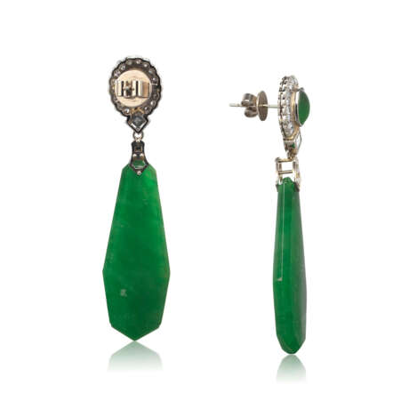 JADEITE AND DIAMOND EARRINGS - photo 2