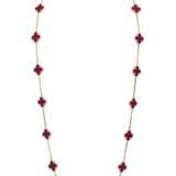 VAN CLEEF & ARPELS PORCELAIN 'ALHAMBRA' NECKLACE - фото 4