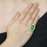 JADEITE AND DIAMOND RING - photo 4