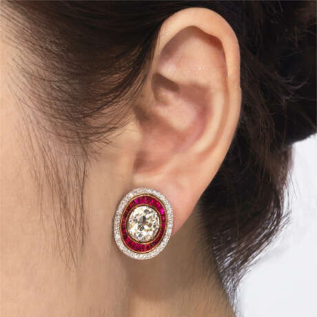 NO RESERVE - DIAMOND AND RUBY EARRINGS - фото 3