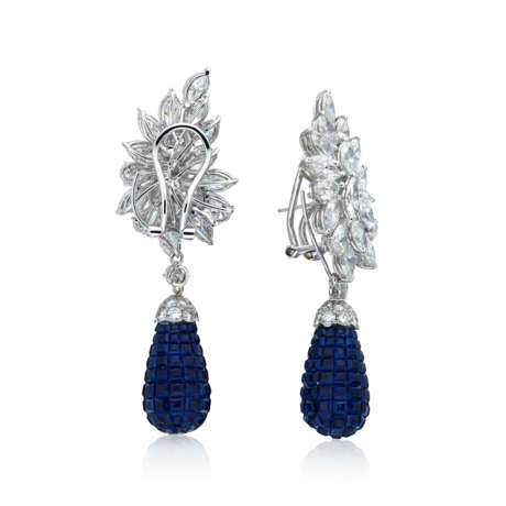 DIAMOND AND SAPPHIRE EARRINGS - фото 2