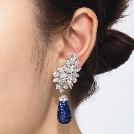 DIAMOND AND SAPPHIRE EARRINGS - Foto 3