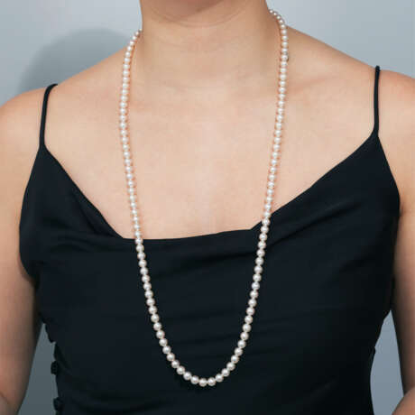 NO RESERVE - MIKIMOTO CULTURED PEARL NECKLACE - фото 5