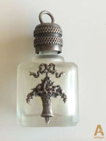 Perfume bottle Silber At the turn of 19th -20th century - Foto 1