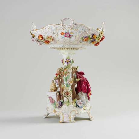Fruit vase. Carl Thieme. Porcelain Rococo 19th century - photo 4