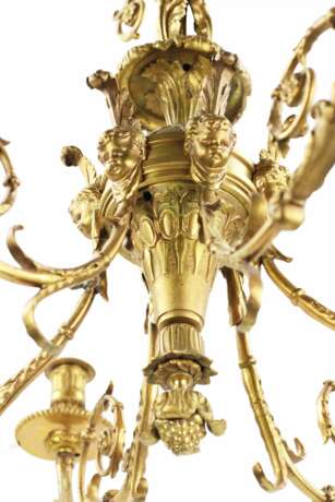 Louis XVI style chandelier. Gilded bronze 19th century - photo 5
