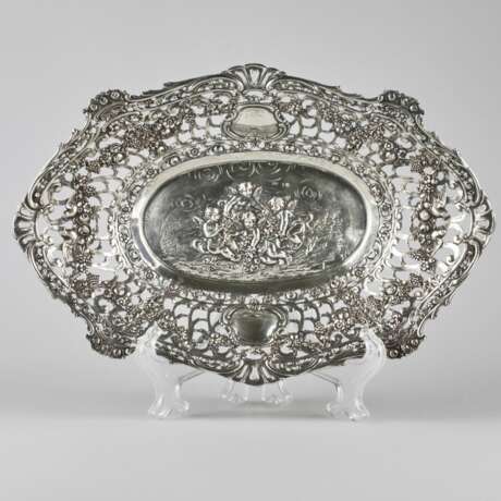 Decorative silver dish. Silver 800 Neorococo At the turn of 19th -20th century - photo 1
