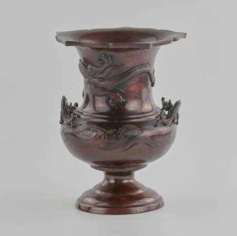 Vase chinois en bronze du 19&egrave;me si&egrave;cle. Bronze 19th century - Foto 4