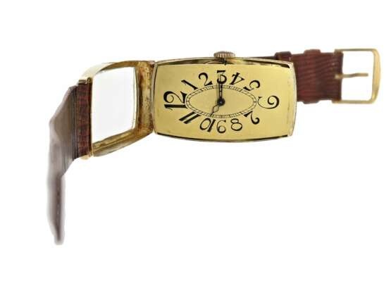 Armbanduhr: außergewöhnlich große, frühe "Curvex" Herrenuhr in Gold, ca. 1915 - photo 4
