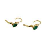 Giorgio Visconti. 18K gold pendant and earrings with emeralds and diamonds. Diamonds 21th century - photo 3
