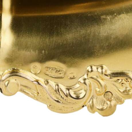 Silver and gilded dish on three legs in the style of historicism. Latvia 1930s. Gilding Eclecticism 20th century - photo 6