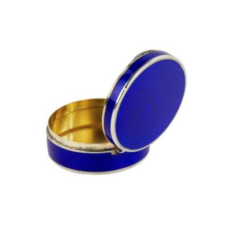 Silver French mussel in cobalt blue guilloche enamel. Silver guilloche enamel gilding 20th century - photo 5