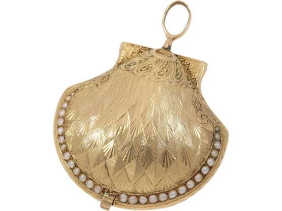Anhängeuhr/Formuhr: rare Formuhr mit Perlenbesatz "Muschel", Frankreich um 1800 - фото 1