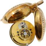 Anhängeuhr/Formuhr: rare Formuhr mit Perlenbesatz "Muschel", Frankreich um 1800 - Foto 4