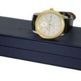 Armbanduhr: seltene, große vintage Herrenuhr Universal Geneve "Reserve de Marche GMT" in Stahl/Gold mit Originalbox, ca. 1990 - фото 3
