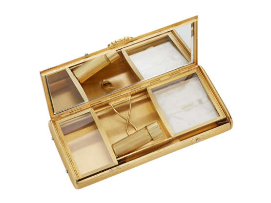 CARTIER DIAMOND AND GOLD VANITY CASE - фото 3