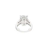 AN ELEGANT CARTIER DIAMOND RING - photo 10