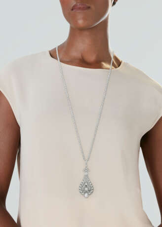 TIFFANY & CO. ANTIQUE DIAMOND PENDANT-NECKLACE - Foto 2