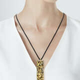 C&#201;SAR BALDACCINI GOLD AND DIAMOND `COMPRESSION` PENDANT - Foto 2