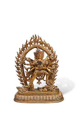 STATUE DE CHAKRASAMVARA EN BRONZE DOR&#201; - Foto 1