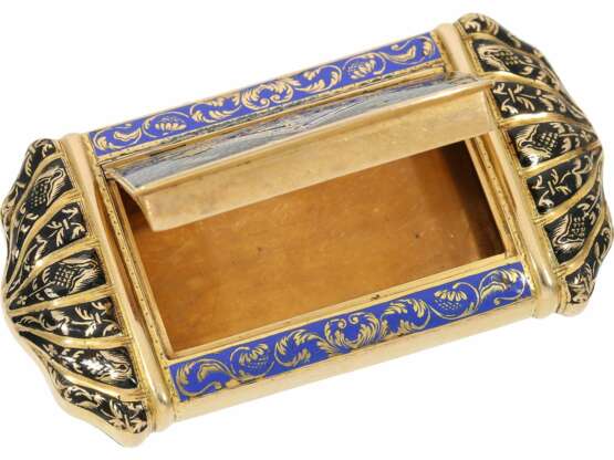 Dose: feine antike Gold/Emaille Schnupftabakdose, Prüfstempel 1807-1812, vermutlich Italien - фото 3