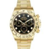 ROLEX. AN ATTRACTIVE AND COVETED 18K GOLD AND DIAMOND-SET AUTOMATIC CHRONOGRAPH WRISTWATCH WITH BRACELET - Foto 1