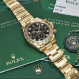 ROLEX. AN ATTRACTIVE AND COVETED 18K GOLD AND DIAMOND-SET AUTOMATIC CHRONOGRAPH WRISTWATCH WITH BRACELET - photo 3