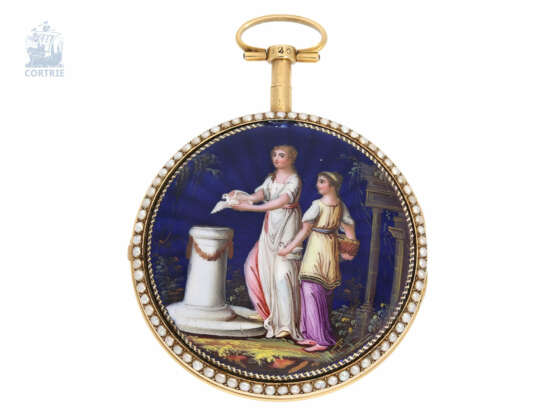 Taschenuhr: exquisite, große Gold/Emaille-Spindeluhr mit Lupenmalerei feiner Qualität sowie Perlbesatz, signiert PC No. 2208, Frankreich ca. 1795 - Foto 1