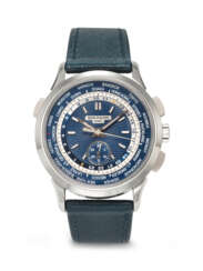 PATEK PHILIPPE. AN ATTRACTIVE 18K WHITE GOLD AUTOMATIC FLYBACK CHRONOGRAPH WORLD TIME WRISTWATCH