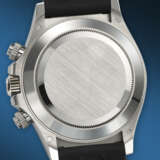 ROLEX. AN ATTRACTIVE AND SPORTY 18K WHITE GOLD AUTOMATIC CHRONOGRAPH WRISTWATCH - photo 4