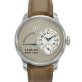 F.P. JOURNE. AN ATTRACTIVE PLATINUM AUTOMATIC WRISTWATCH WITH OUTSIZED DATE AND POWER RESERVE - Foto 1