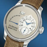 F.P. JOURNE. AN ATTRACTIVE PLATINUM AUTOMATIC WRISTWATCH WITH OUTSIZED DATE AND POWER RESERVE - фото 2