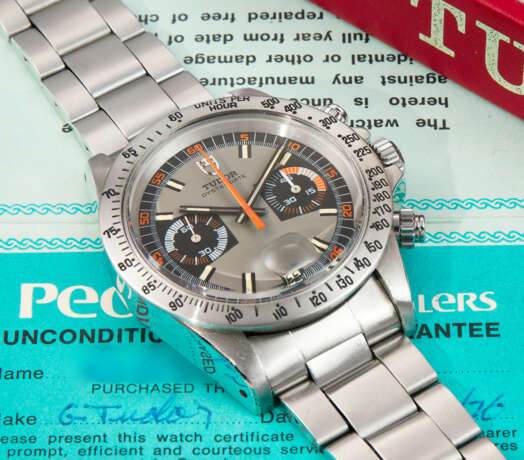 TUDOR. A RARE AND ATTRACTIVE STAINLESS STEEL CHRONOGRAPH WRISTWATCH WITH DATE AND BRACELET - photo 3