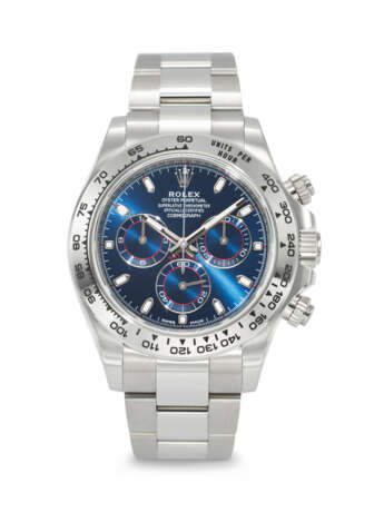 ROLEX. AN ATTRACTIVE AND COVETED 18K WHITE GOLD AUTOMATIC CHRONOGRAPH WRISTWATCH WITH BRACELET - photo 1