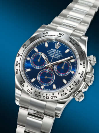 ROLEX. AN ATTRACTIVE AND COVETED 18K WHITE GOLD AUTOMATIC CHRONOGRAPH WRISTWATCH WITH BRACELET - фото 2