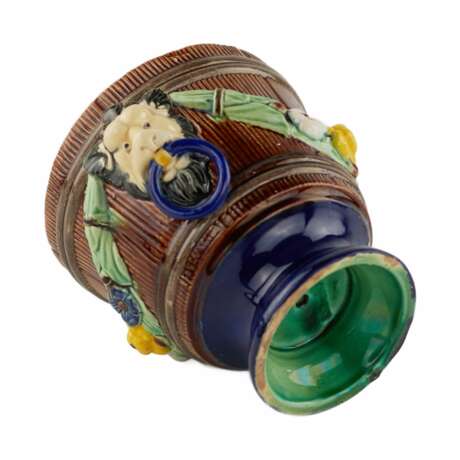 A small majolica flowerpot from the S.I. factory. Maslennikova. 1880s. Majolica Eclecticism Late 19th century - photo 6