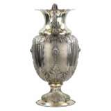 Большая амфорообразная серебряная ваза. Италия. 20 век. Серебро 800 Chinoiserie 20th century г. - фото 4