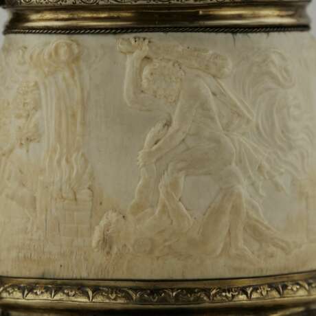 Silver beer goblet with Atlas on the lid and religious scenes on ivory. Lubeck. 17th century. Ivory 17th century - photo 13