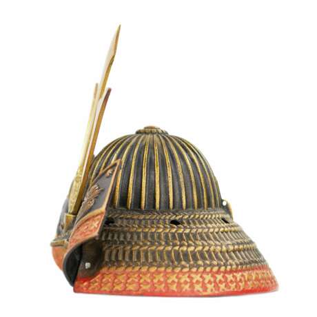 Бронзовая модель - самурайский шлем Япония 20 век. Bronze and brass 20th century г. - фото 2