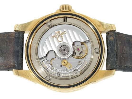 Armbanduhr: hochwertiges Omega "De Ville" Co-Axial-Automatic-Chronometer "Power Reserve", seltene Ausführung in 18K Gold, Ref. 168.1704, ca. 2000 - фото 6