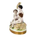 Three Putti after haymaking. Volkstedter. Polychrome painting 20th century - photo 5