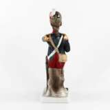 Figurine en porcelaine Soldier Grenadier De La Garde. Allemagne Porcelaine 20th century - photo 5