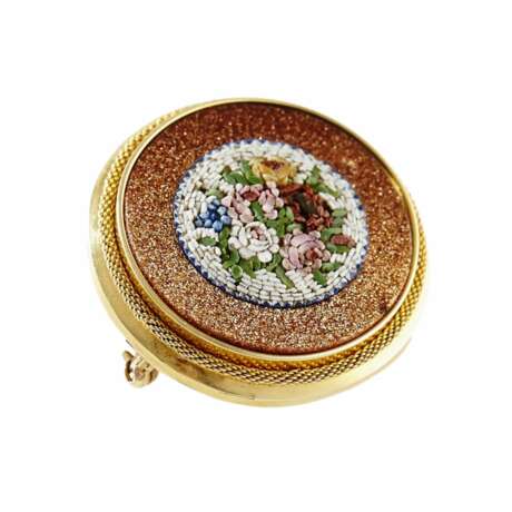 Gold 18K brooch with a bouquet of micromosaics. Stockholm 1873 Gold 19th century - photo 1