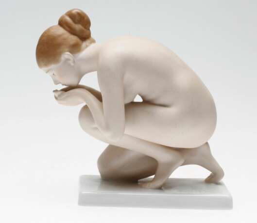 Girl drinking water. Rosenthal Porcelain Mid-20th century - photo 3
