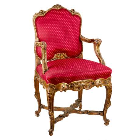 Великолепное резное кресло в стиле рококо 19-20х веков. Текстиль Rococo 19th century г. - фото 2