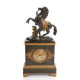 Mantel Clock Marly Horses Bronze Empire Early 19th century - photo 1