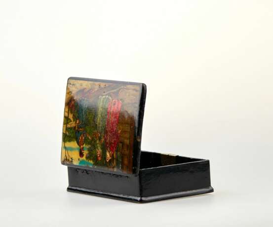 Antique Russian box Kissing Rite. Papier-Mache At the turn of 19th -20th century - photo 2
